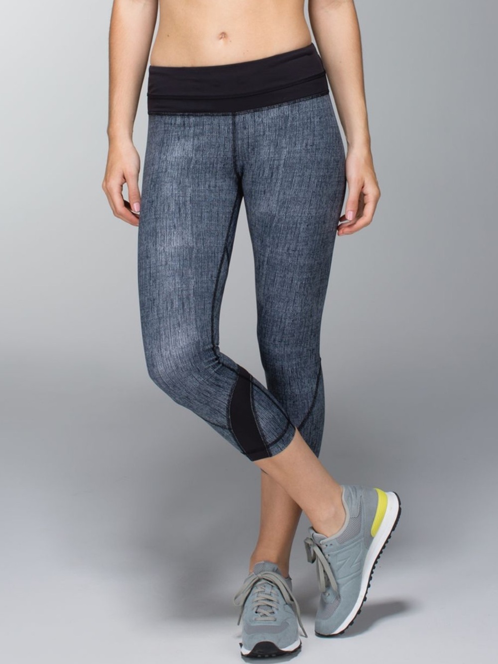 Lululemon Run Inspire Crop II *All Luxtreme Size 8